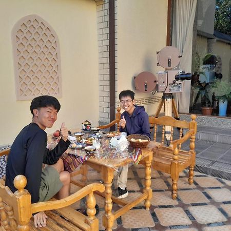 Turkistan Hotel Kogon Exteriör bild